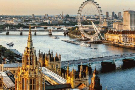 Obtaining a brokerage license in the UK